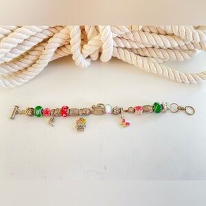 3 for $25 pick and bundle.  🏡🏡🏡 May Flowers Charm Bracelet
